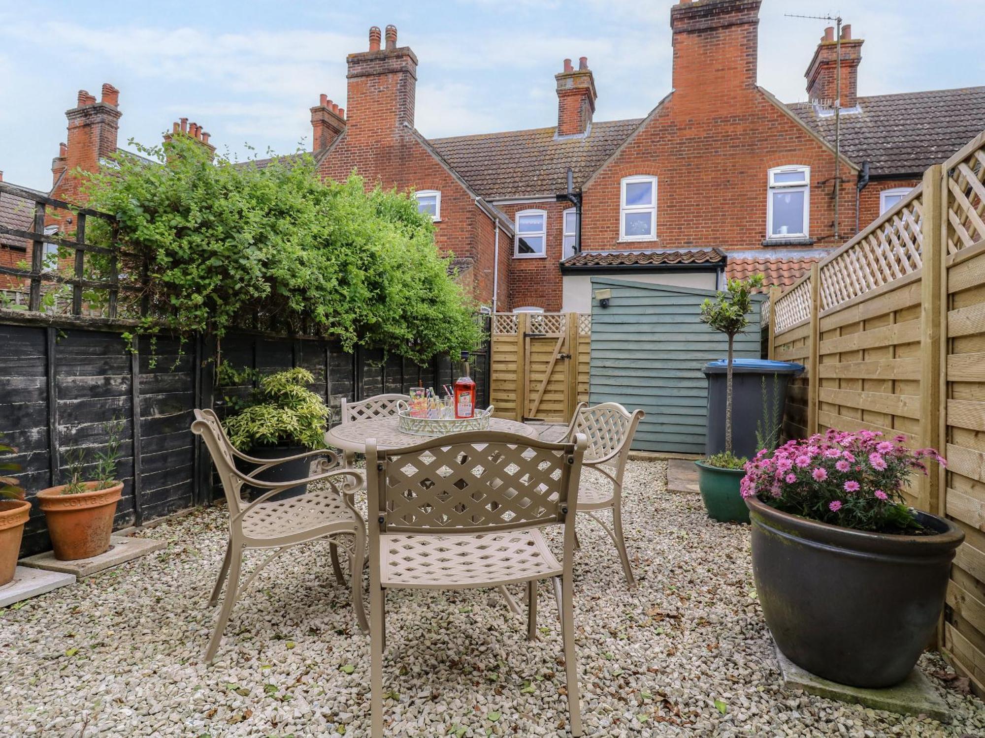 Compass Cottage Aldeburgh Exterior photo